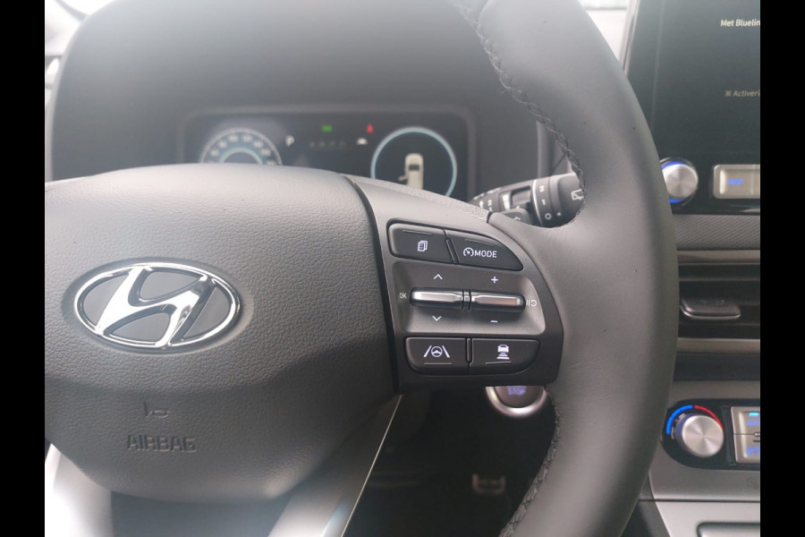 Hyundai Kona EV Fashion 64 kWh | Head Up Display | Navigatie | Achteruitrijcamera