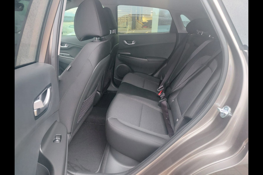 Hyundai Kona EV Fashion 64 kWh | Head Up Display | Navigatie | Achteruitrijcamera