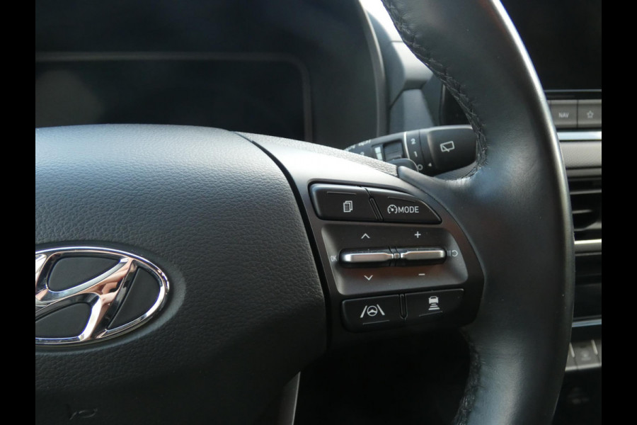 Hyundai Kona 1.6 GDI HEV Fashion | TREKHAAK | NAVIGATIE |