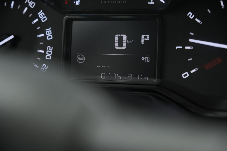 Citroën C3 PureTech 110 EAT6 Max | Apple Carplay | Parkeersensoren | 16 Inch Lichtmetalen Velgen