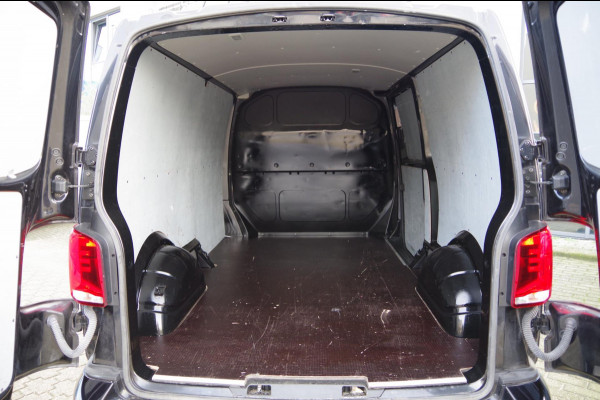 Volkswagen Transporter 2.0 TDI BULLI L2 150PK AUT. LED, LEDER, VIRTUAL, ADAPT. CRUISE, CAMERA, NAVI, AIRCO, PDC, APPLE CARPLAY