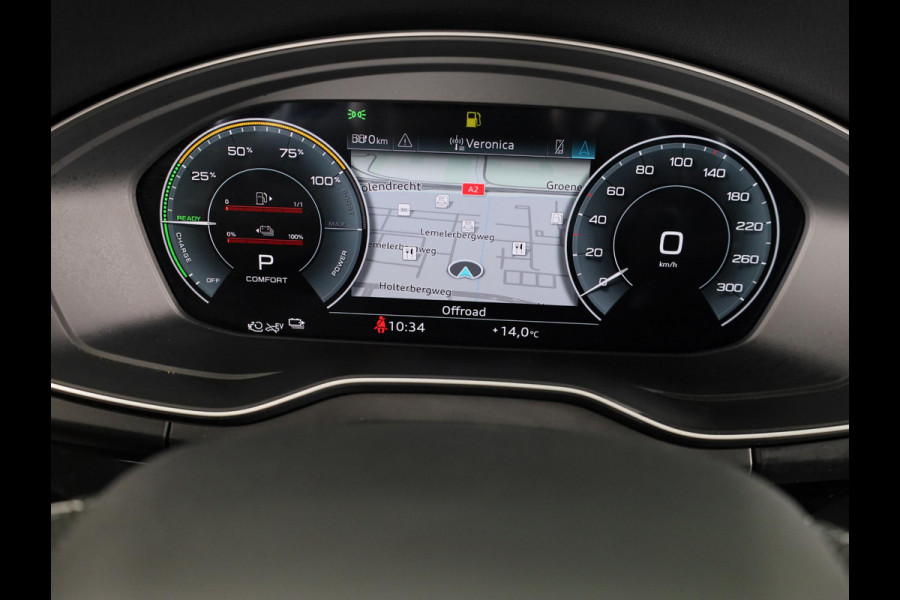 Audi Q5 50 TFSI e S edition 299 pk S-tronic | Panoramadak | Diamond stitching leder interieur | Parkeersensoren (Park assist) | Rondomzicht camera | | Navigatie | Stoelverwarming | S-Line |