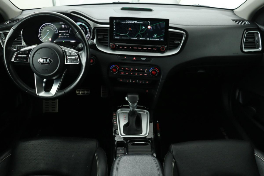 Kia Ceed 1.6 GDI PHEV ExecutiveLine | Panoramadak | Trekhaak | Leder | Stoelventilatie | Adaptive cruise | Carplay | Camera | Keyless