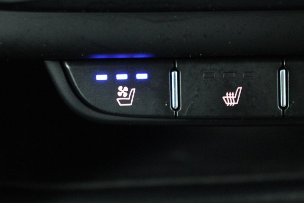 Kia Ceed 1.6 GDI PHEV ExecutiveLine | Panoramadak | Trekhaak | Leder | Stoelventilatie | Adaptive cruise | Carplay | Camera | Keyless