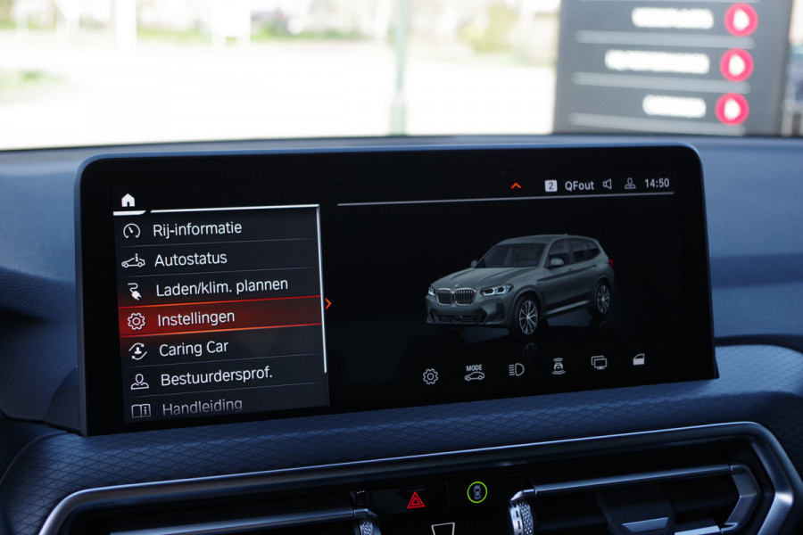 BMW X3 xDrive30e 293 PK High Executive PHEV, Panoramadak, Trekhaak, Stuur- & Stoelverwarming