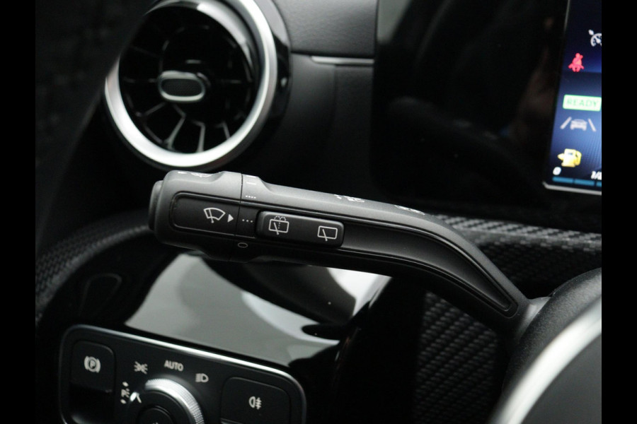 Mercedes-Benz A-Klasse 250 e Business Line NAVI CRUISE CARPLAY