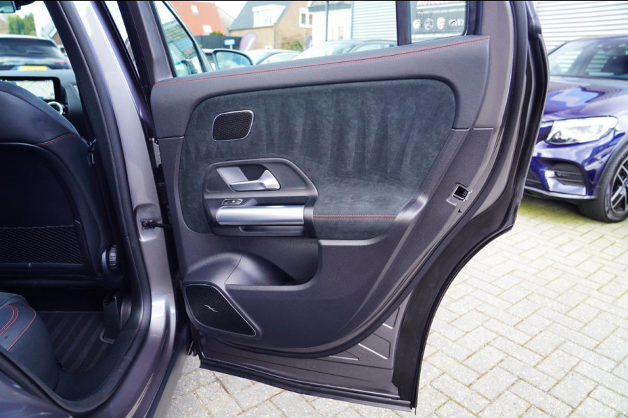 Mercedes-Benz GLA 250 e Luxury Line | Carbon | AMG-pakket | 360Cam | Diamand Grill | LED | Fender Audio | Leder/Alcantara |