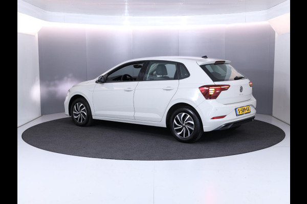 Volkswagen Polo 1.0 TSI Life 95 pk | Verlengde garantie | Navigatie via App | Parkeersensoren | Adaptieve cruise control | LED koplampen | Apple Carplay/Android Auto |