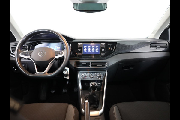 Volkswagen Polo 1.0 TSI Life 95 pk | Verlengde garantie | Navigatie via App | Parkeersensoren | Adaptieve cruise control | LED koplampen | Apple Carplay/Android Auto |