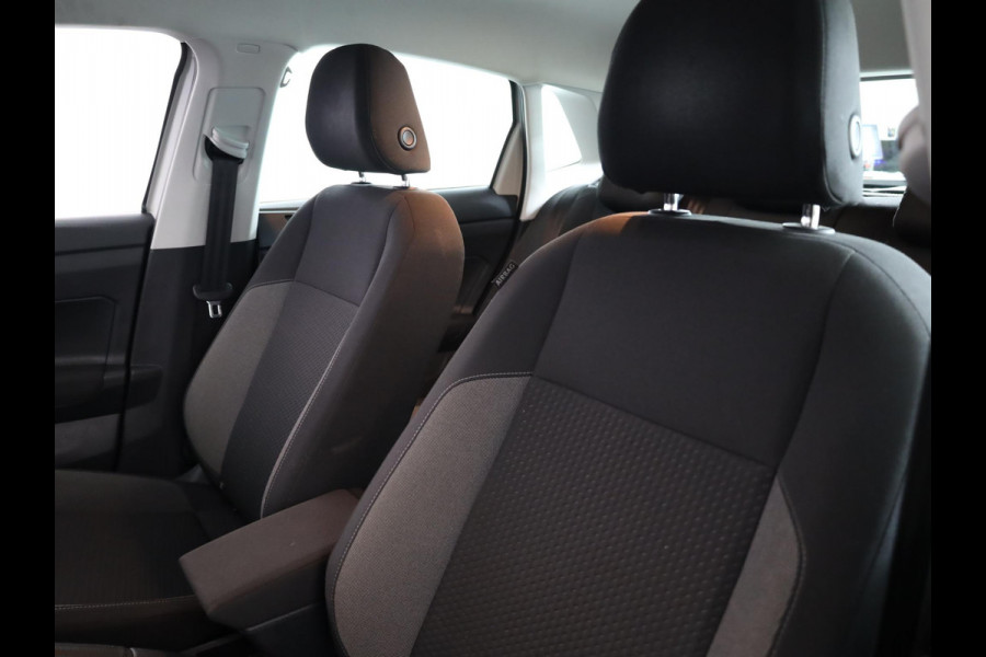 Volkswagen Polo 1.0 TSI Life 95 pk | Verlengde garantie | Navigatie via App | Parkeersensoren | Adaptieve cruise control | LED koplampen | Apple Carplay/Android Auto |