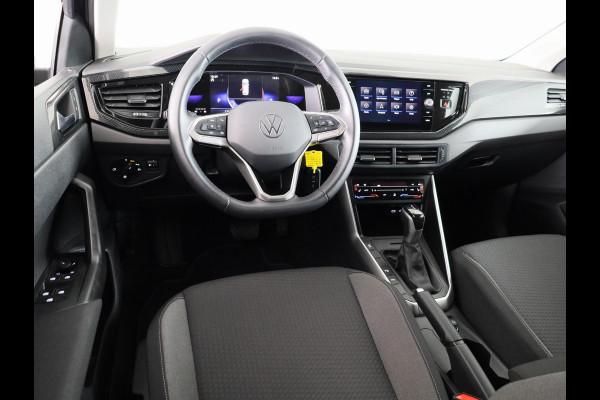 Volkswagen Polo 1.0 TSI Life 95 pk Automaat (DSG) | Navigatie via App | Parkeersensoren (Park assist) | Adaptieve cruise control | Autom. airco | Stoelverwarming | LED koplampen |