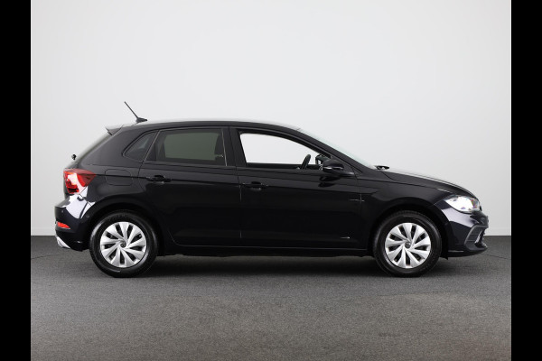 Volkswagen Polo 1.0 TSI Life 95 pk Automaat (DSG) | Navigatie via App | Parkeersensoren (Park assist) | Adaptieve cruise control | Autom. airco | Stoelverwarming | LED koplampen |