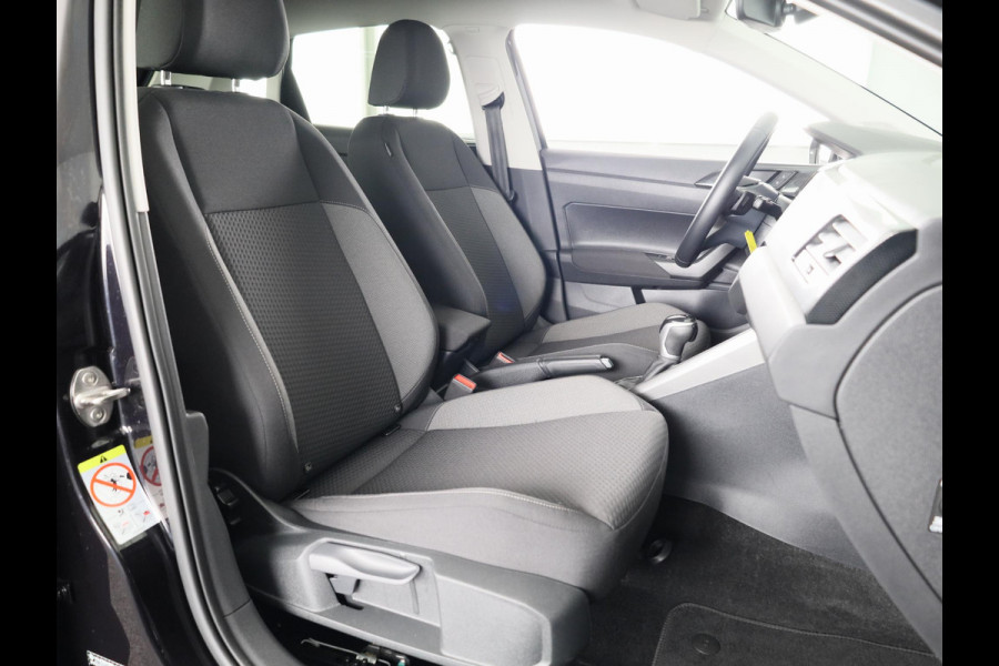 Volkswagen Polo 1.0 TSI Life 95 pk Automaat (DSG) | Navigatie via App | Parkeersensoren (Park assist) | Adaptieve cruise control | Autom. airco | Stoelverwarming | LED koplampen |