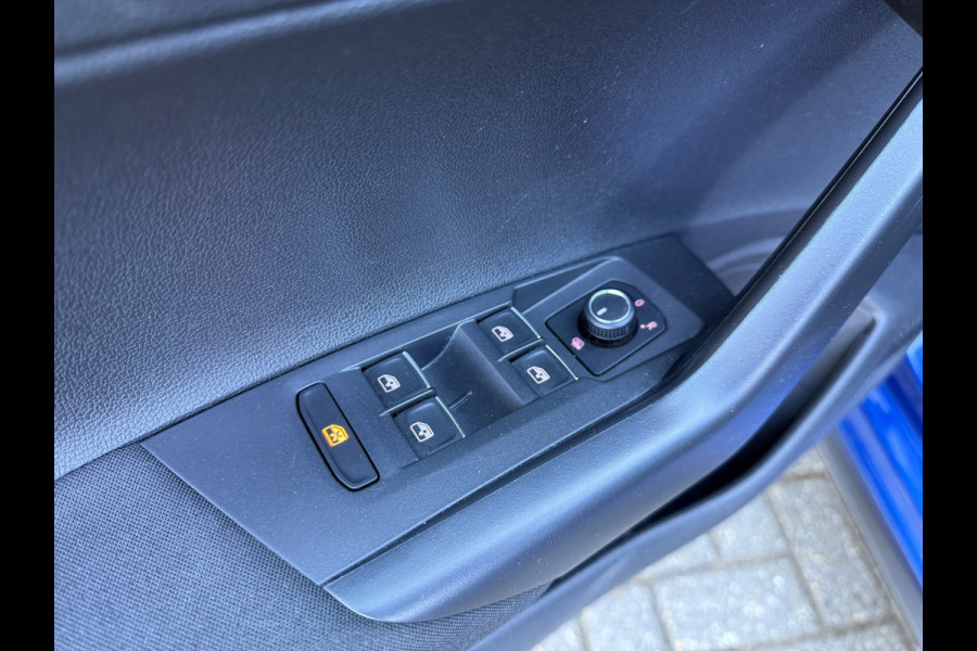 Volkswagen Polo 1.0 TSI Highline R Line - Virt.Cockpit - Navi - LED - Climate - Org.NL