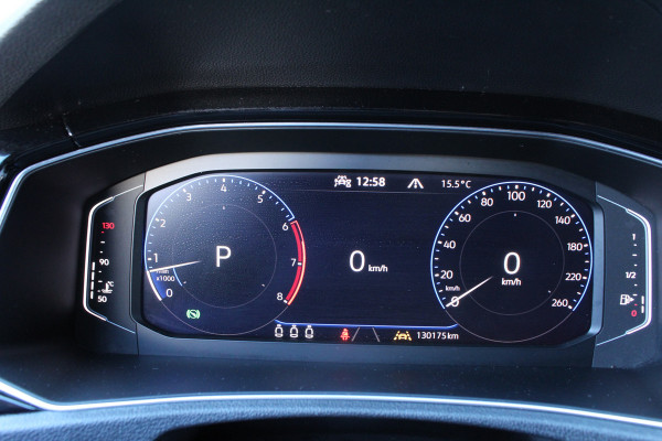 Volkswagen T-Roc 1.5 TSI 150pk Sport Black Edition DSG7 Clima Cruise Carplay Camera Dig. Cockpit El Klep 18"LMV