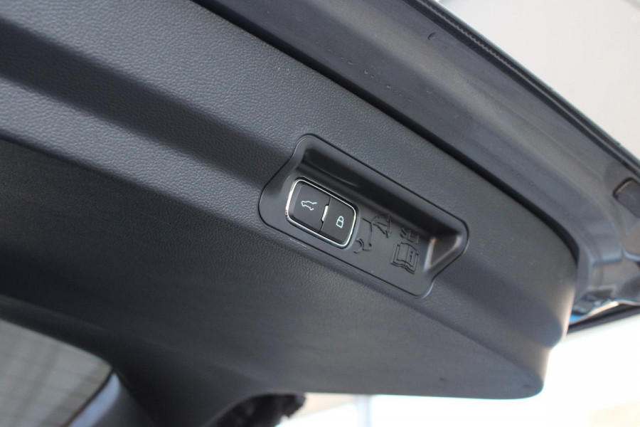 Ford Explorer 3.0 V6 EcoBoost PHEV ST-Line 457pk | Adaptieve Cruise | Massage stoelen | Full LED | Panorama Dak | Trekhaak afneembaar