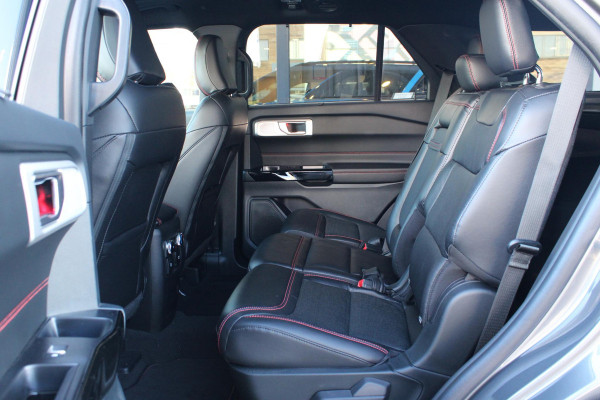 Ford Explorer 3.0 V6 EcoBoost PHEV ST-Line 457pk | Adaptieve Cruise | Massage stoelen | Full LED | Panorama Dak | Trekhaak afneembaar