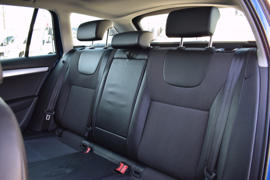 Škoda Octavia Combi 1.0 TSI Greentech Ambition Business | Automaat | Pano | CarPlay | Half Leer