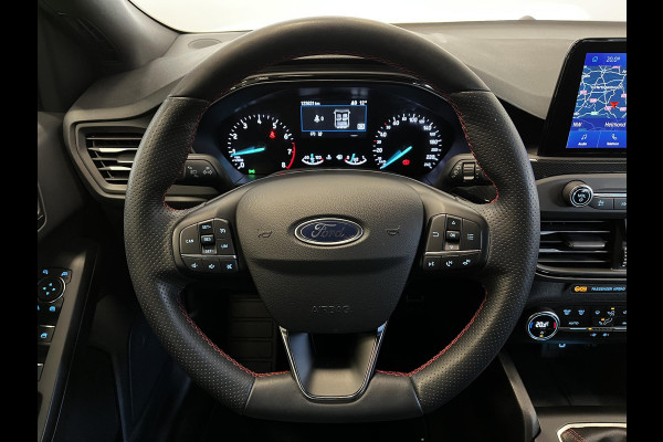 Ford Focus 1.0 EcoBoost ST Line Business Airco|ECC Navi Carplay PDC VA + Camera Full LED Design Pack 18" LM Velgen Trekhaak
