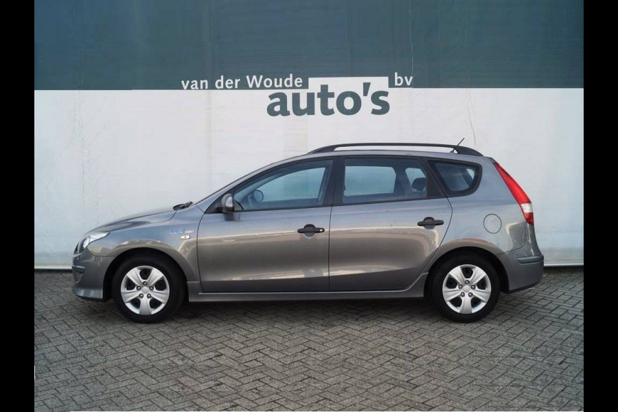 Hyundai i30 CW 1.6 CRDi VGT i-Drive Cool -AIRCO-