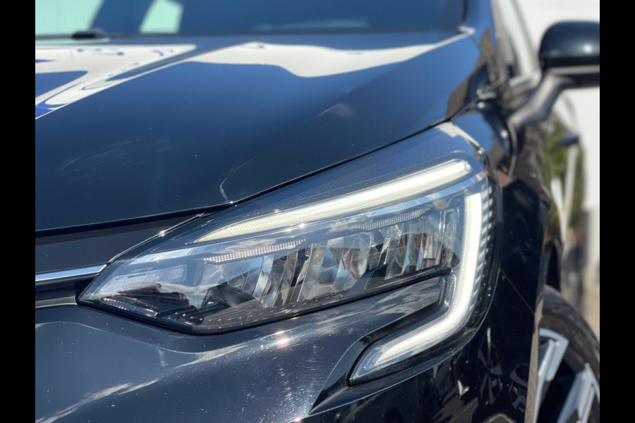 Renault Clio 1.3 TCe Initiale Paris | CarPlay | LED | DAB+ | 360* Camera | Keyless | 17 inch