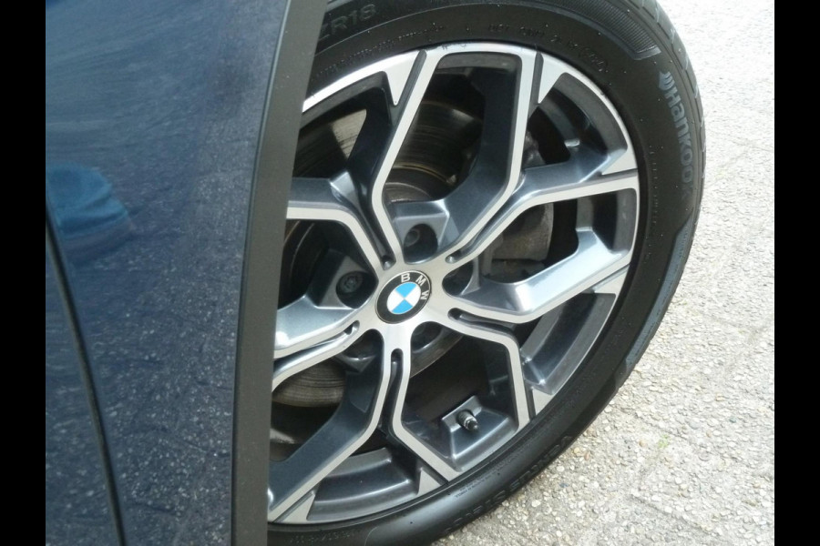 BMW X1 XDrive25e xLine|Panodak|Memory|Sportstoel|Park-Assist|Camera|Stoelverwarming|LED