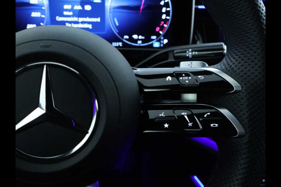 Mercedes-Benz E-Klasse Estate 300 e AMG Plug-In Hybride | Trekhaak | MBUX Superscreen | AMG Styling | Night Pakket | Keyless-Go | Distronic | Selfie Camera | Inclusief 24 maanden MB Certified garantie voor Europa.