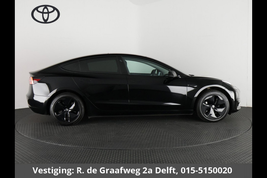 Tesla Model 3 Black Edition Standard RWD Plus 60 kWh | Navigatie | Panoramadak | Privacy Glass
