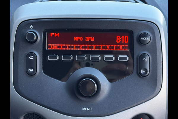 Citroën C1 1.0 e-VTi Feel / Airco / Bluetooth / NED-C1 / C.V. met Afstandsbediening + Elek. Pakket