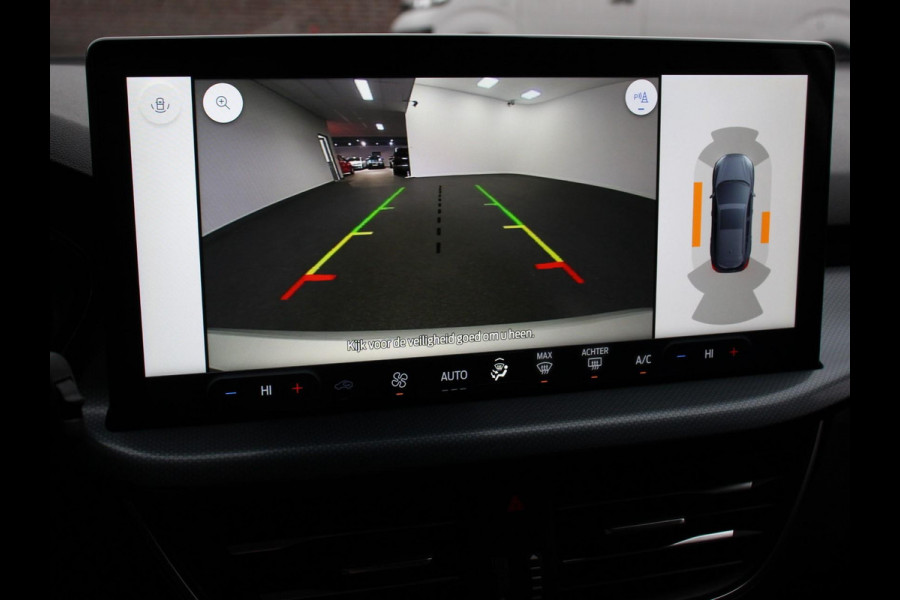 Ford FOCUS Wagon 155pk Hybrid Automaat Active X | DEMO ! | Navigatie Climate Control Camera Parkeer sensoren B&O Dab Led Lichtmetalen velgen
