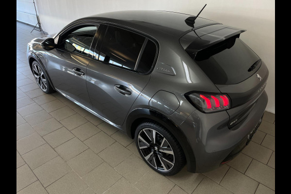 Peugeot 208 1.2 PureTech GT-Line 130PK AUTOMAAT AIRCO CLIMA NAVI CRUISE APPLE CARPLAY LED VELGEN 1STE EIG NIEUWSTAAT
