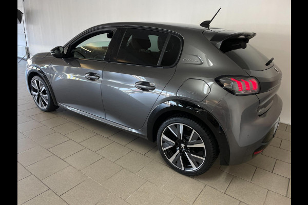 Peugeot 208 1.2 PureTech GT-Line 130PK AUTOMAAT AIRCO CLIMA NAVI CRUISE APPLE CARPLAY LED VELGEN 1STE EIG NIEUWSTAAT