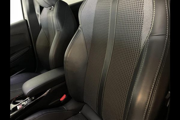 Peugeot 208 1.2 PureTech GT-Line 130PK AUTOMAAT AIRCO CLIMA NAVI CRUISE APPLE CARPLAY LED VELGEN 1STE EIG NIEUWSTAAT