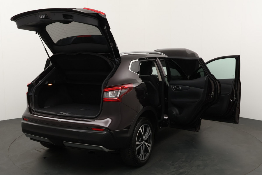 Nissan QASHQAI BWJ 2019 / 1.2 116PK N-Connecta | NWE APK / Pano dak / Clima / Navi / 18'' LMV / Privacy glass /