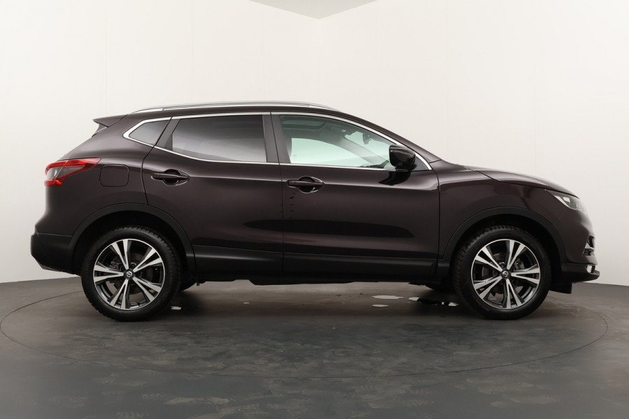 Nissan QASHQAI BWJ 2019 / 1.2 116PK N-Connecta | NWE APK / Pano dak / Clima / Navi / 18'' LMV / Privacy glass /