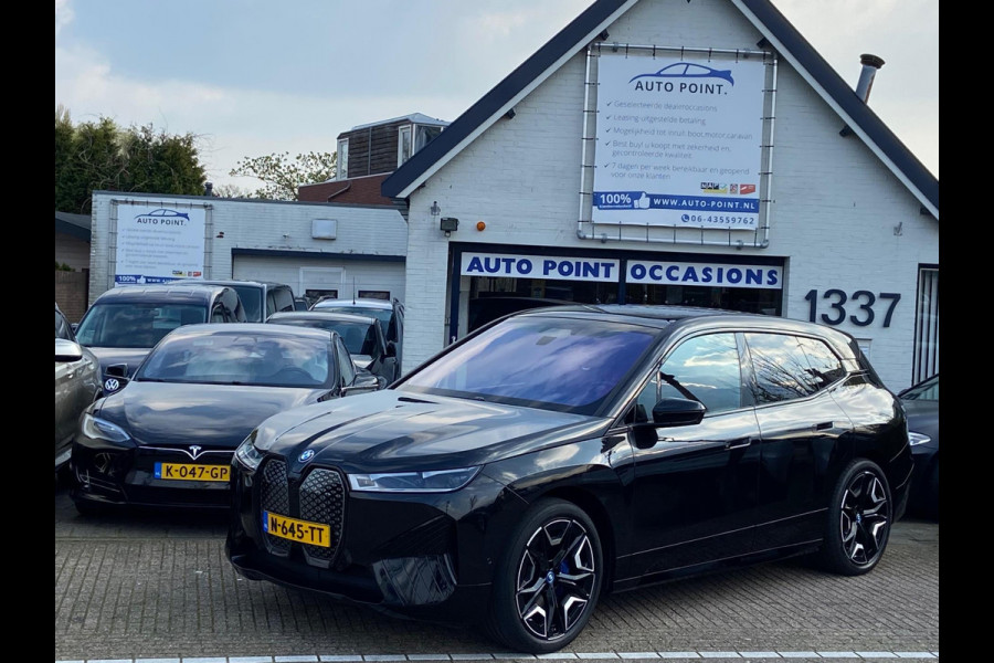 BMW iX XDrive40 M-SPORT/LASER/SKYLOUNGE/MASSAGE