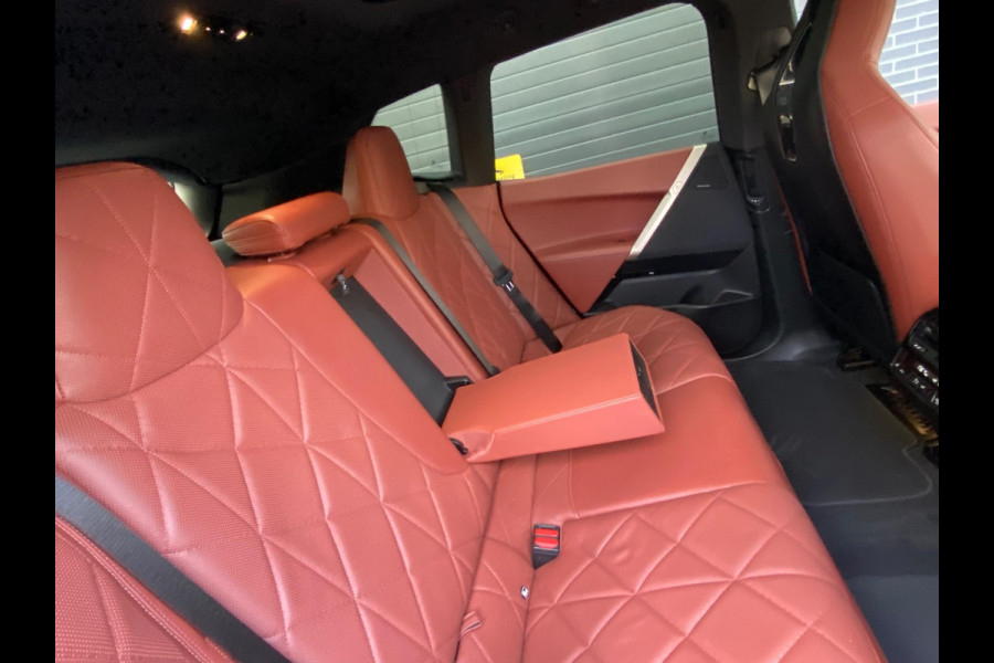 BMW iX XDrive40 M-SPORT/LASER/SKYLOUNGE/MASSAGE