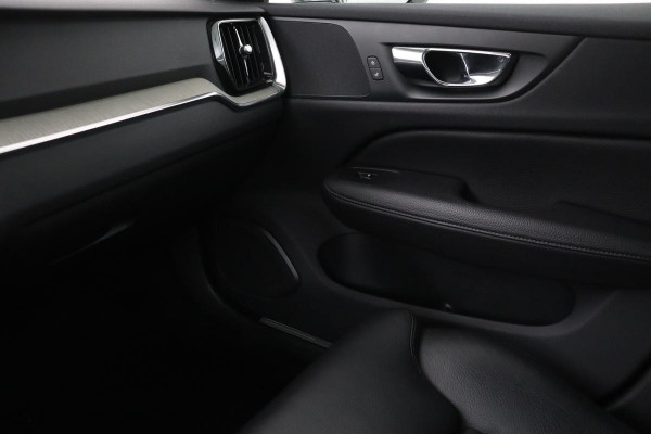 Volvo V60 2.0 T5 Inscription | Leder | Stoelverwarming | Carplay | Navigatie | Full LED | Climate control | PDC | Cruise control