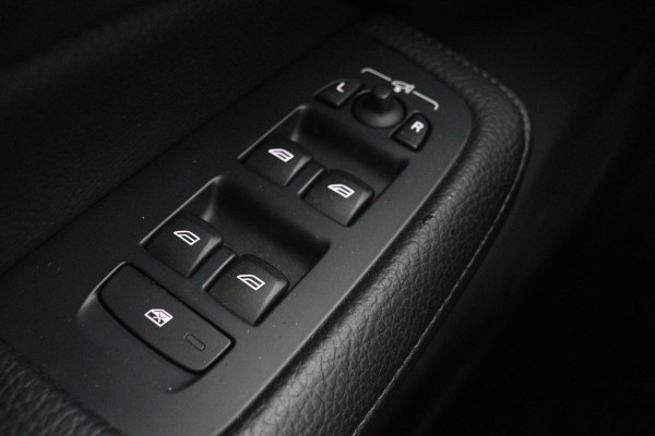 Volvo V60 2.0 T5 Inscription | Leder | Stoelverwarming | Carplay | Navigatie | Full LED | Climate control | PDC | Cruise control