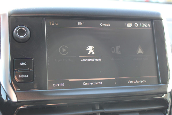 Peugeot 2008 1.2 PureTech Active , Hoge zit Airco , Cruise control ,Trekhaak , Navigatie , Bluetooth Parkeersensoren achter , LED dagrijverlichting
