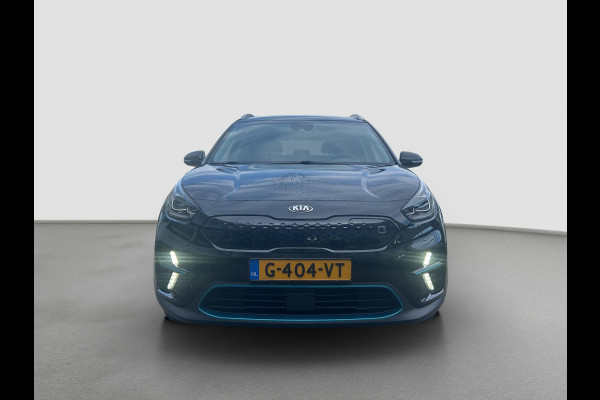 Kia e-Niro ExecutiveLine 64 kWh Automaat | Navi | Clima | Cruise | Camera | Stoelverkoeling & Verwarming | Elektrische Geheugenstoelen | Leder | PDC |
