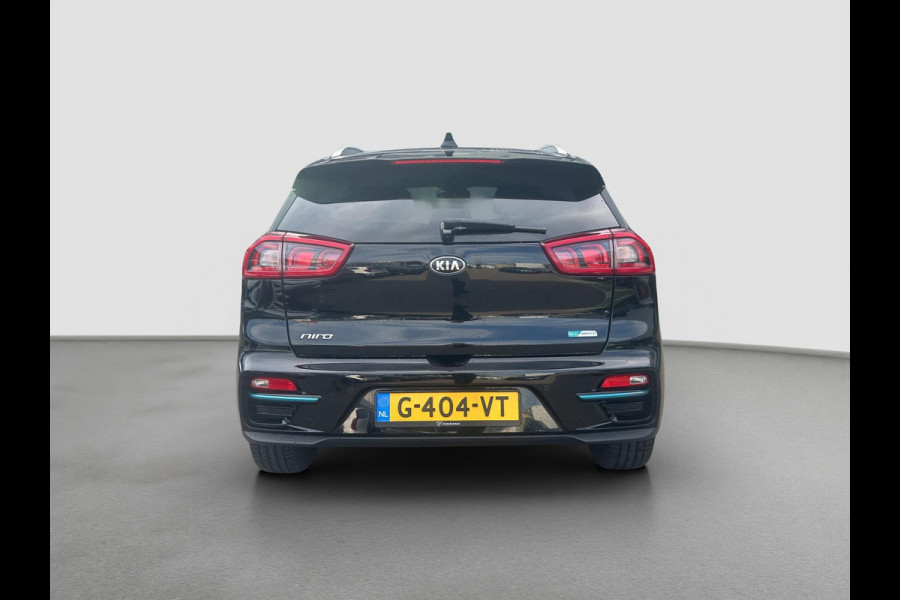 Kia e-Niro ExecutiveLine 64 kWh Automaat | Navi | Clima | Cruise | Camera | Stoelverkoeling & Verwarming | Elektrische Geheugenstoelen | Leder | PDC |