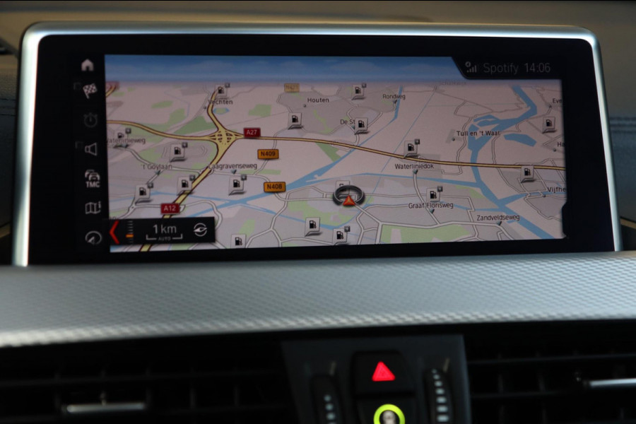 BMW X1 SDrive18i M Sport / PANODAK / CAMERA / LED / SFEERVERLICHTING / 18''
