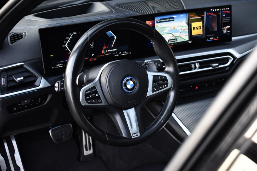 BMW 3 Serie Touring 330e M Sport Pro | Panoramadak | ACC | Harman/Kardon | M Seats | Comfort Access | Head-Up | Laser |