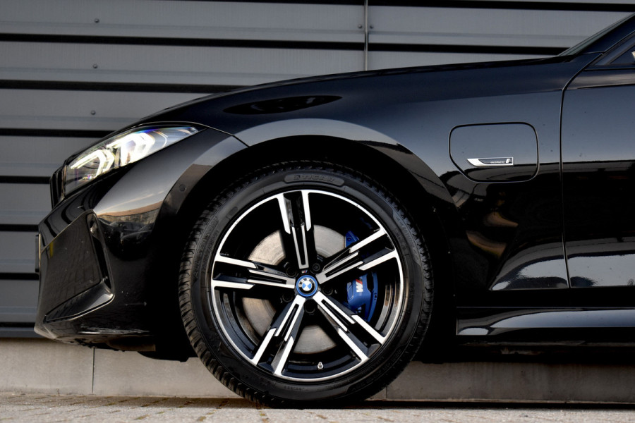 BMW 3 Serie Touring 330e M Sport Pro | Panoramadak | ACC | Harman/Kardon | M Seats | Comfort Access | Head-Up | Laser |