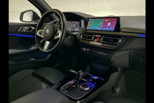 BMW 1-serie 118i Sportline Navi Cruise Carplay Sfeerver. NAP