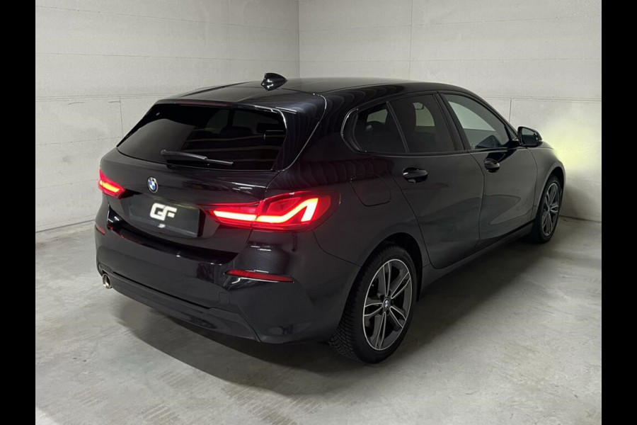 BMW 1-serie 118i Sportline Navi Cruise Carplay Sfeerver. NAP