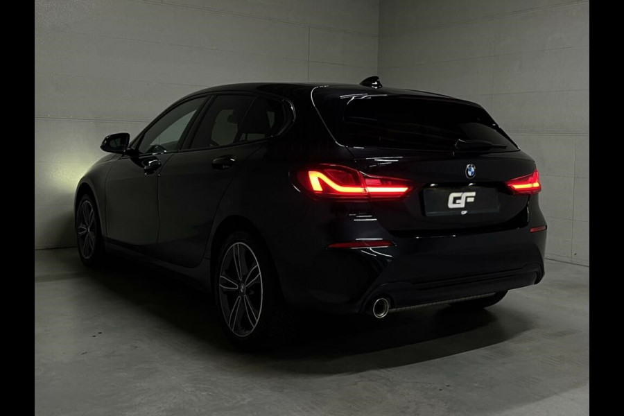 BMW 1-serie 118i Sportline Navi Cruise Carplay Sfeerver. NAP