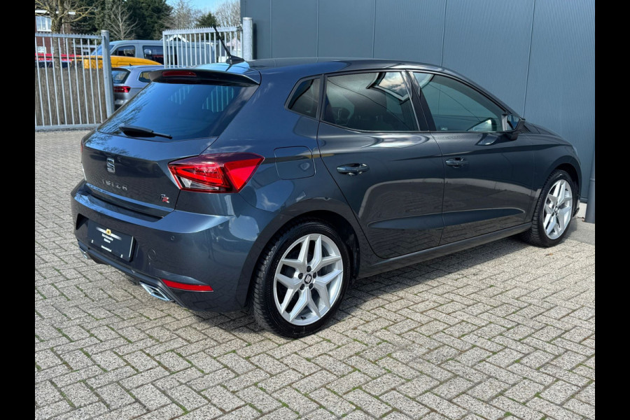 Seat Ibiza 1.0 TSI * FR * Cruise * Camera * AppleCarPlay *