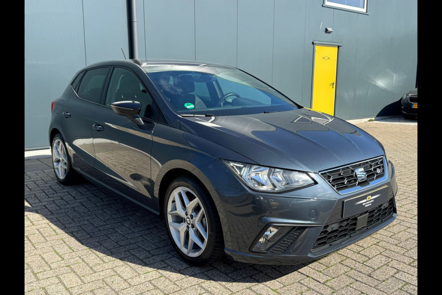 Seat Ibiza 1.0 TSI * FR * Cruise * Camera * AppleCarPlay *